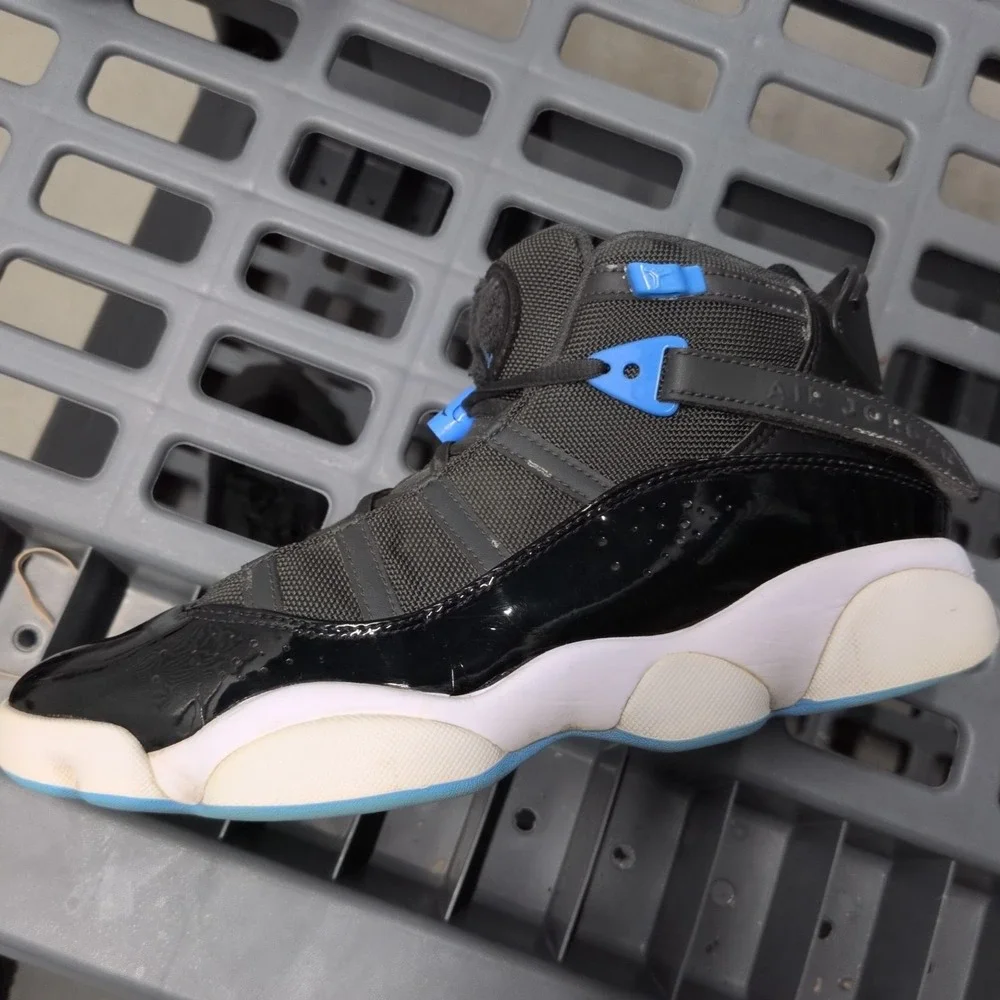 Air Jordan‎ 6 Rings Black University Blue basketball shoe